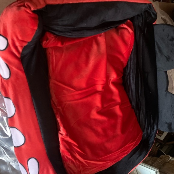 Disney MickeyMouse dog bed red/black